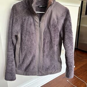 Northface Women’s Furry Fleece Full Zip — Size Small